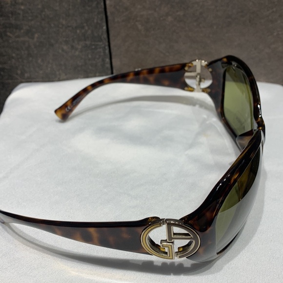 Authentic Giorgio Armani Oversized Tortoise sunglasses - Picture 3 of 6